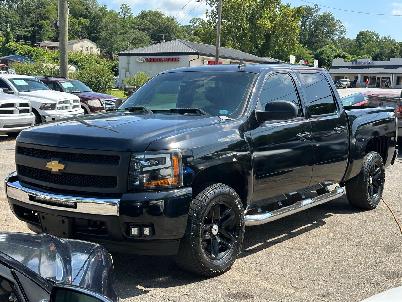 Chevrolet Silverado 1500 Z71 Crew Cab 4WD 2011