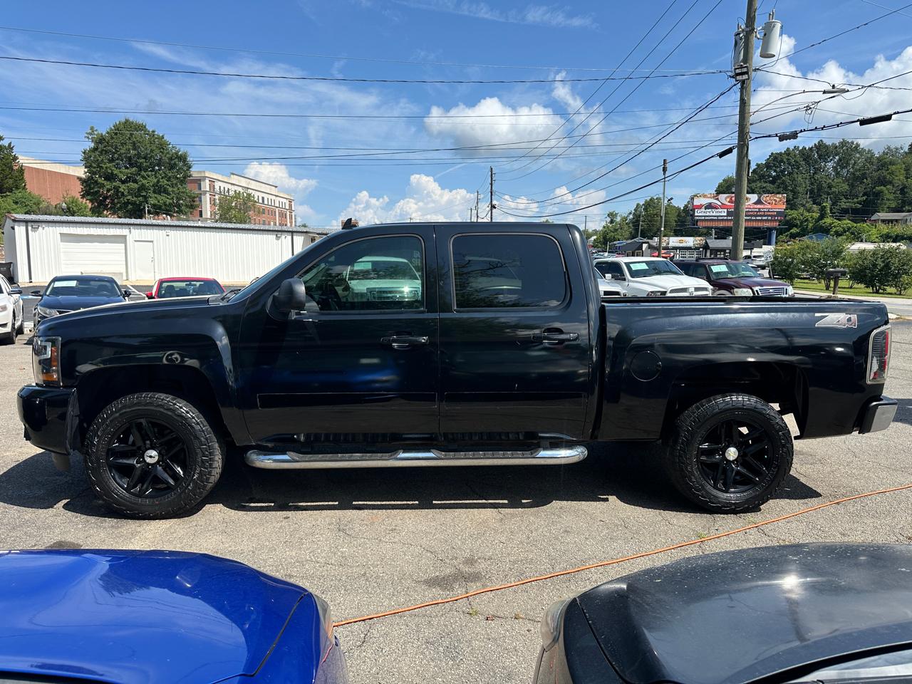 Chevrolet Silverado 1500 Z71 Crew Cab 4WD 2011