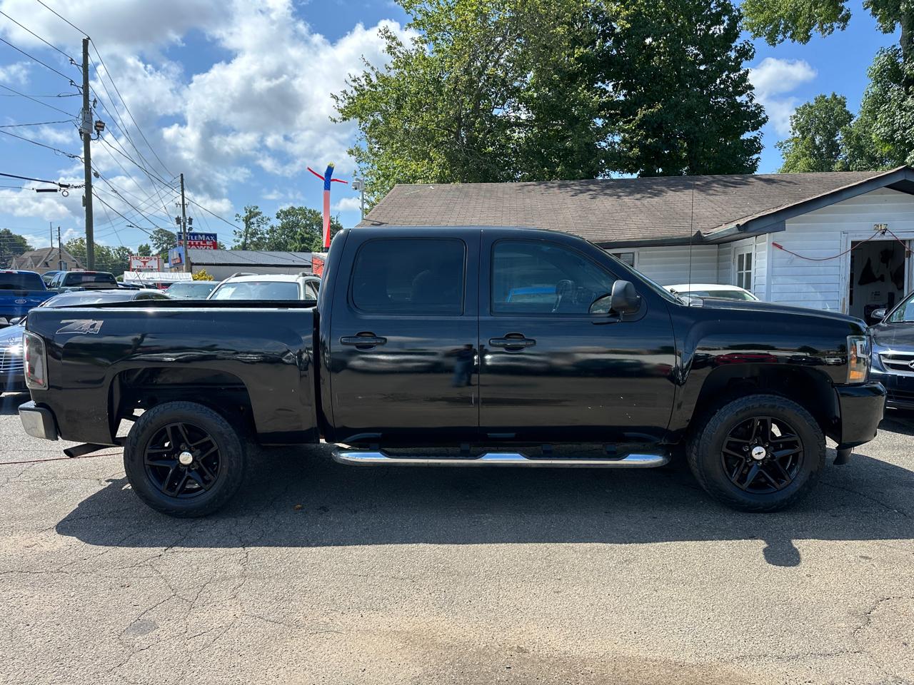 Chevrolet Silverado 1500 Z71 Crew Cab 4WD 2011