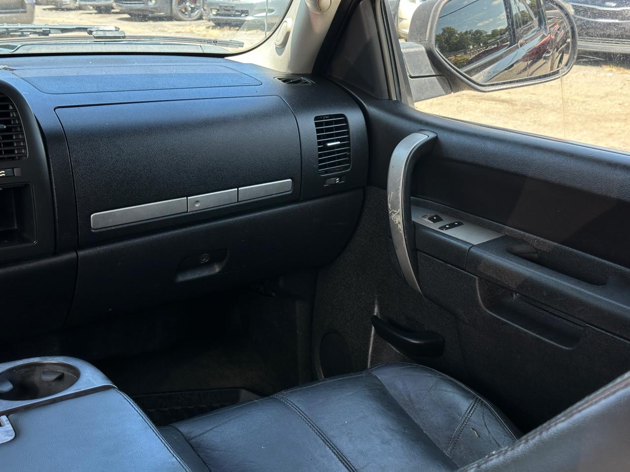 Chevrolet Silverado 1500 Z71 Crew Cab 4WD 2011