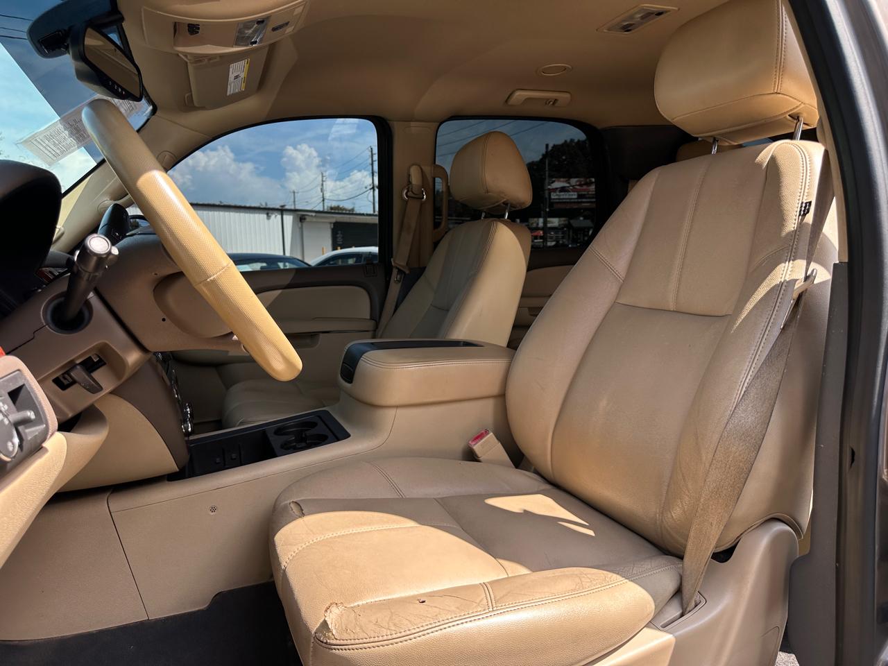 Chevrolet Tahoe 2WD 4dr 1500 LT 2012