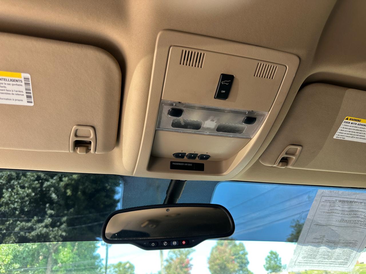 Chevrolet Tahoe 2WD 4dr 1500 LT 2012