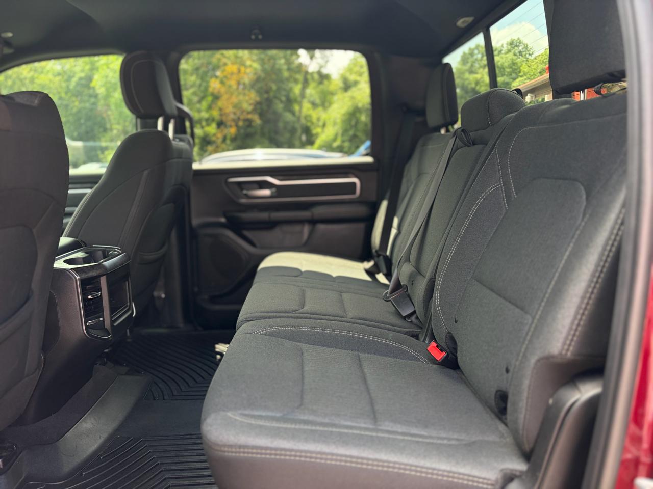 RAM 1500 Big Horn/Lone Star 4x4 Crew Cab 5'7" Box 2019