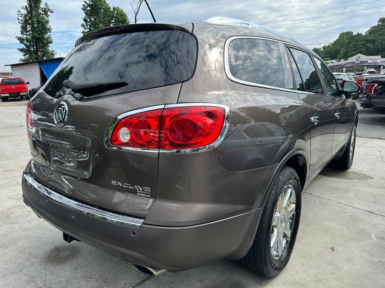 Buick Enclave FWD 4dr CXL 2008