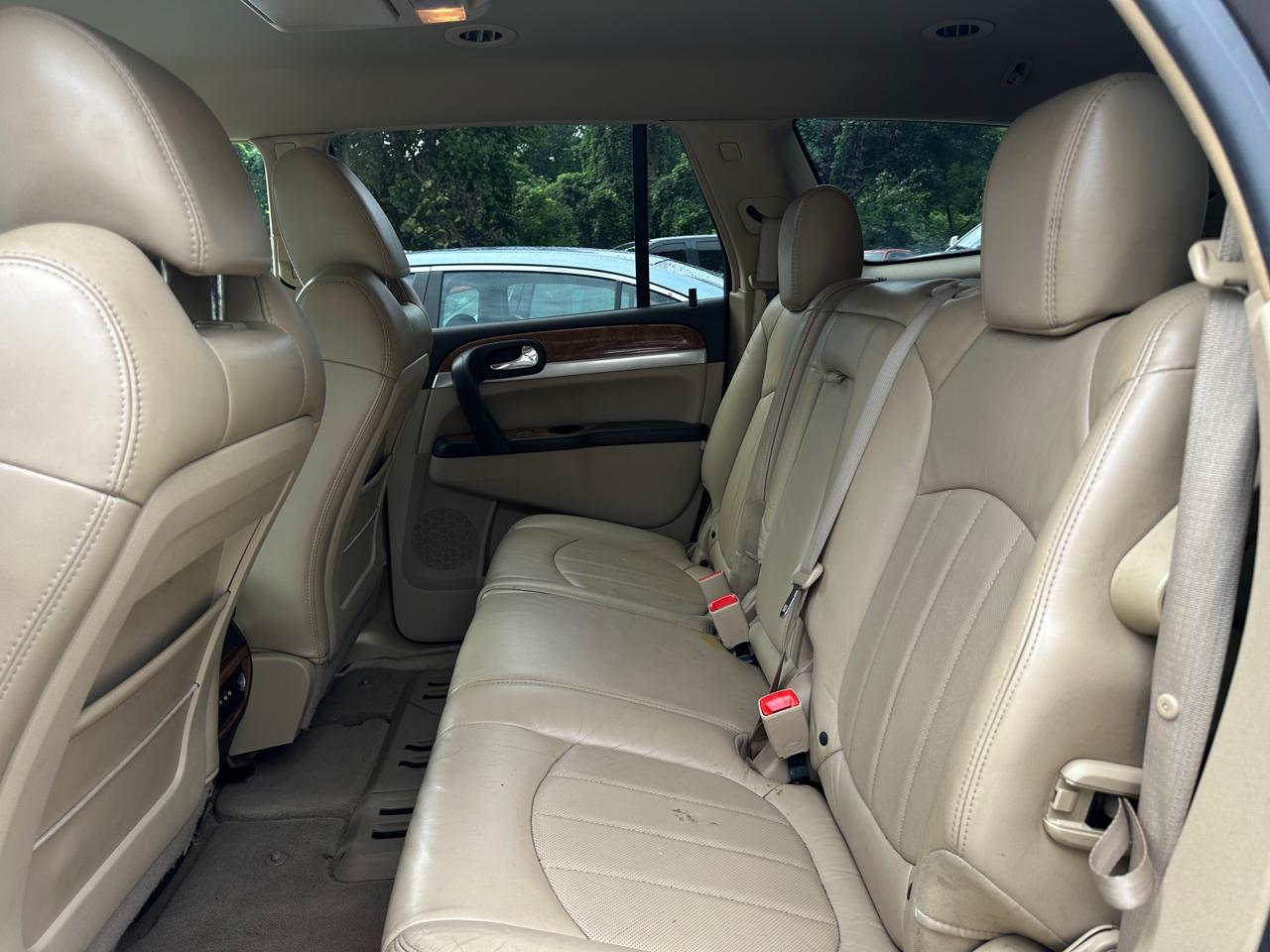 Buick Enclave FWD 4dr CXL 2008