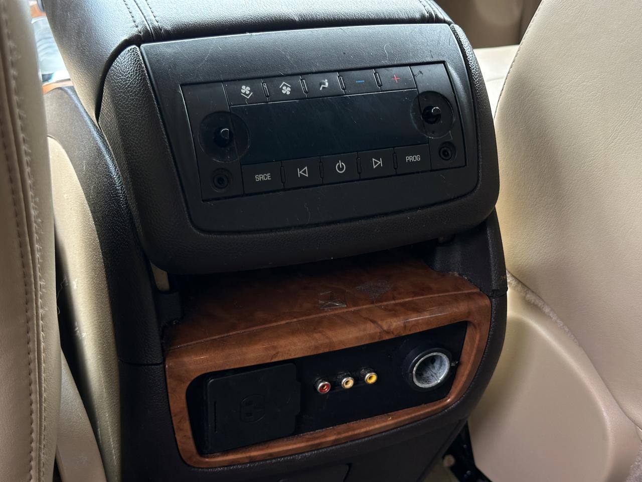 Buick Enclave FWD 4dr CXL 2008
