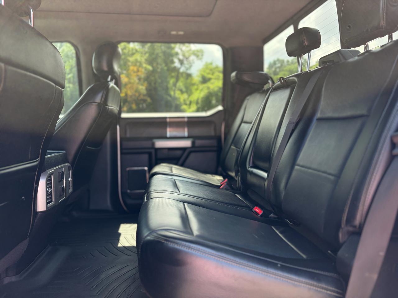 Ford Super Duty F-250 SRW King Ranch 4WD Crew Cab 8' Box 2017