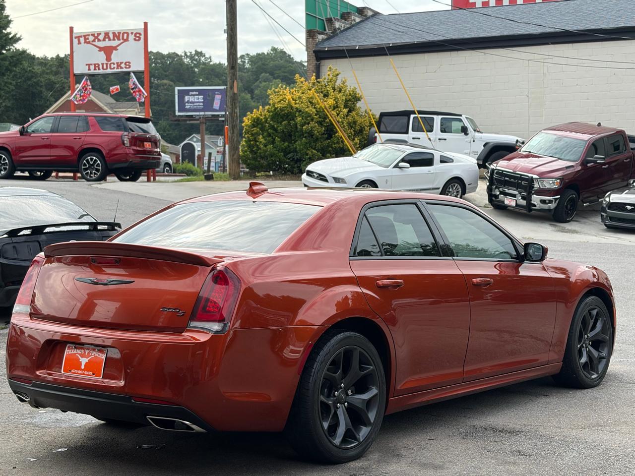 Chrysler 300 300S RWD 2021