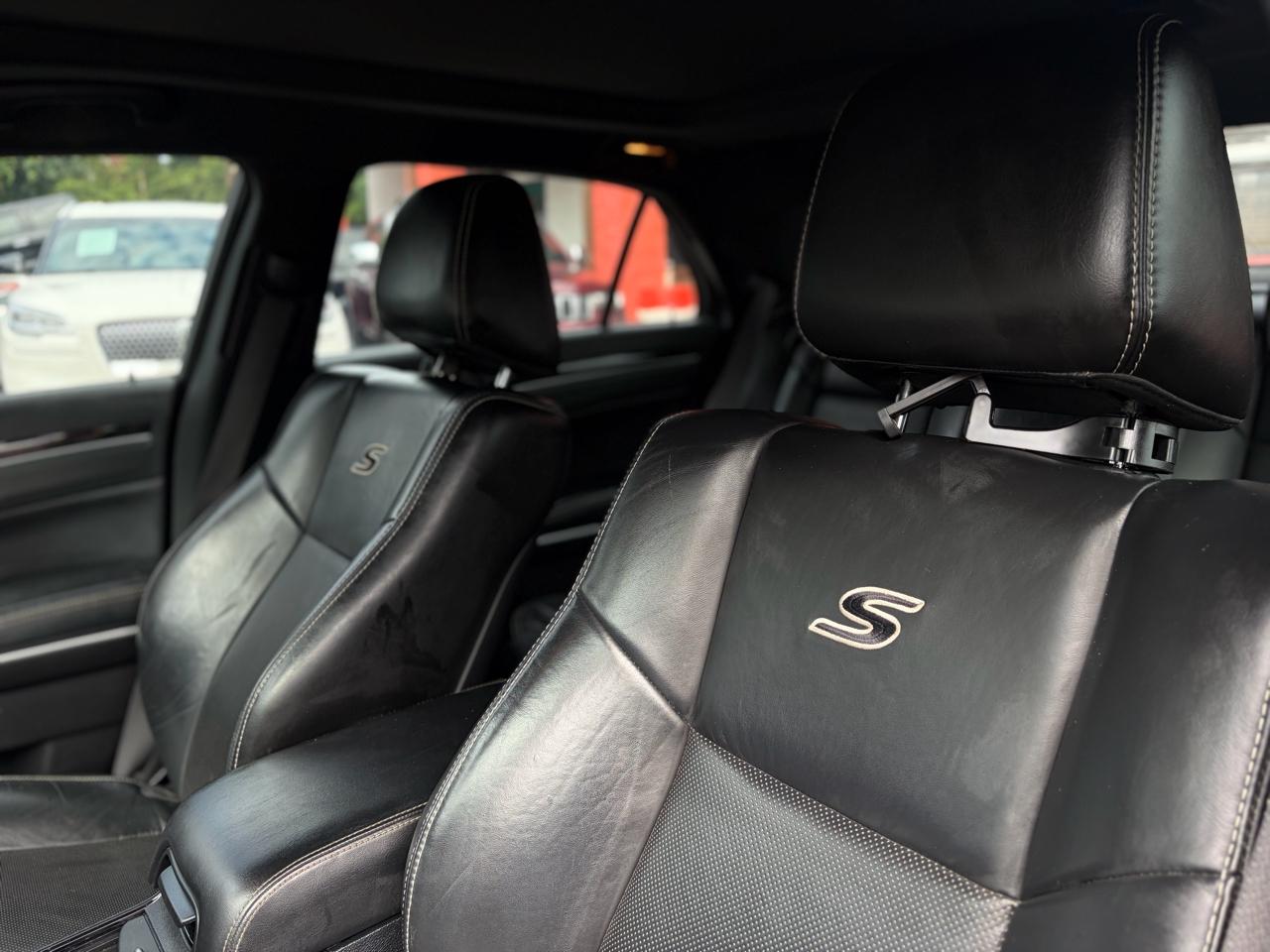 Chrysler 300 300S RWD 2021