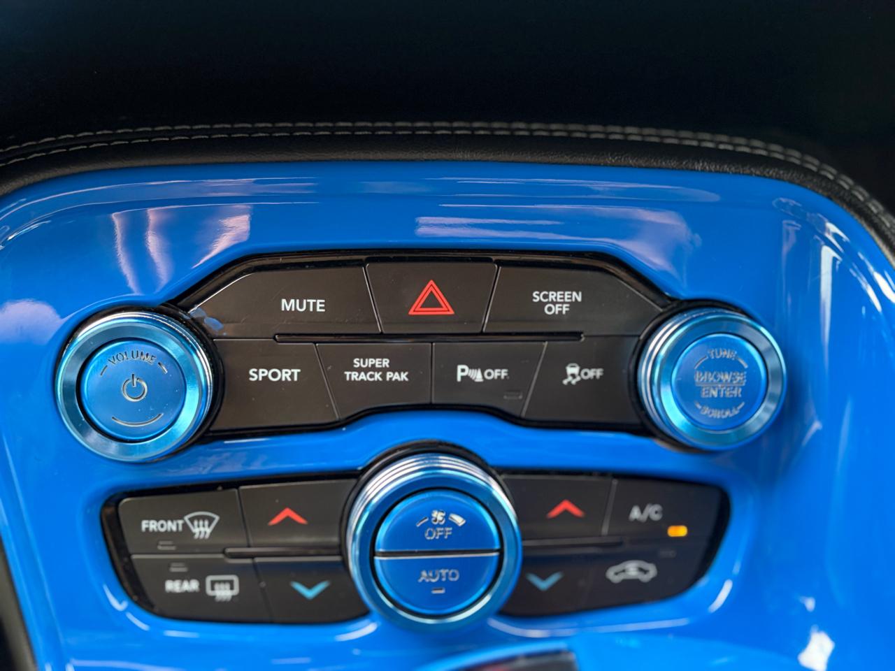 Dodge Challenger R/T RWD 2020