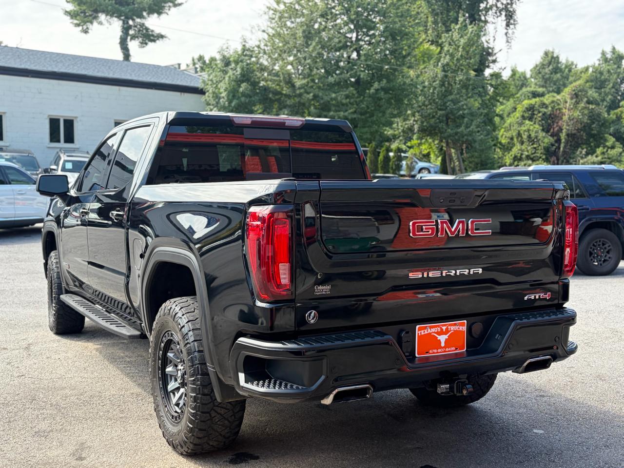 GMC Sierra 1500 4WD Crew Cab 147" AT4 2021