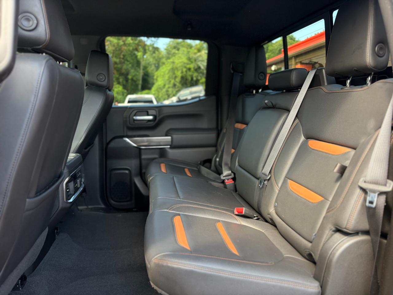 GMC Sierra 1500 4WD Crew Cab 147" AT4 2021