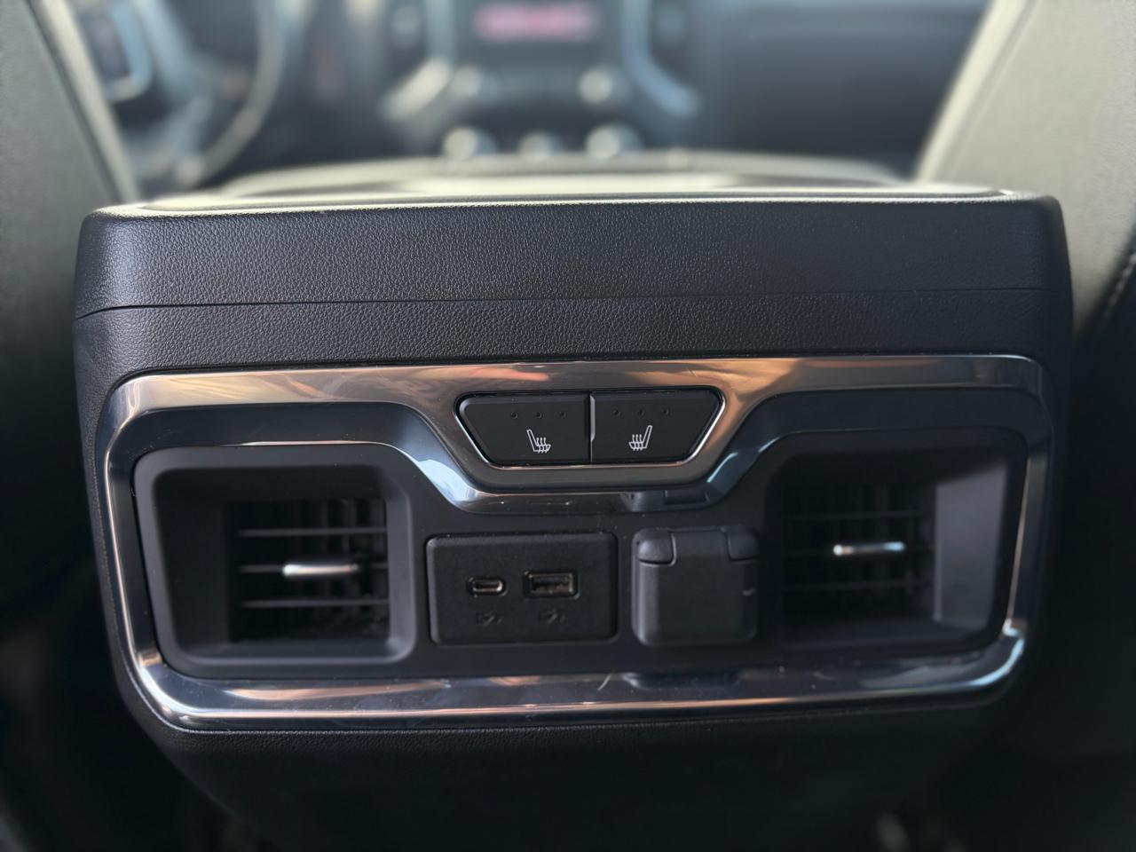 GMC Sierra 1500 4WD Crew Cab 147" AT4 2021