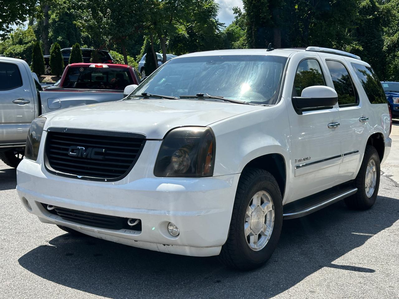 GMC Yukon Denali 2WD 4dr 2009