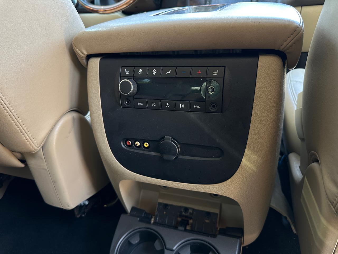 GMC Yukon Denali 2WD 4dr 2009