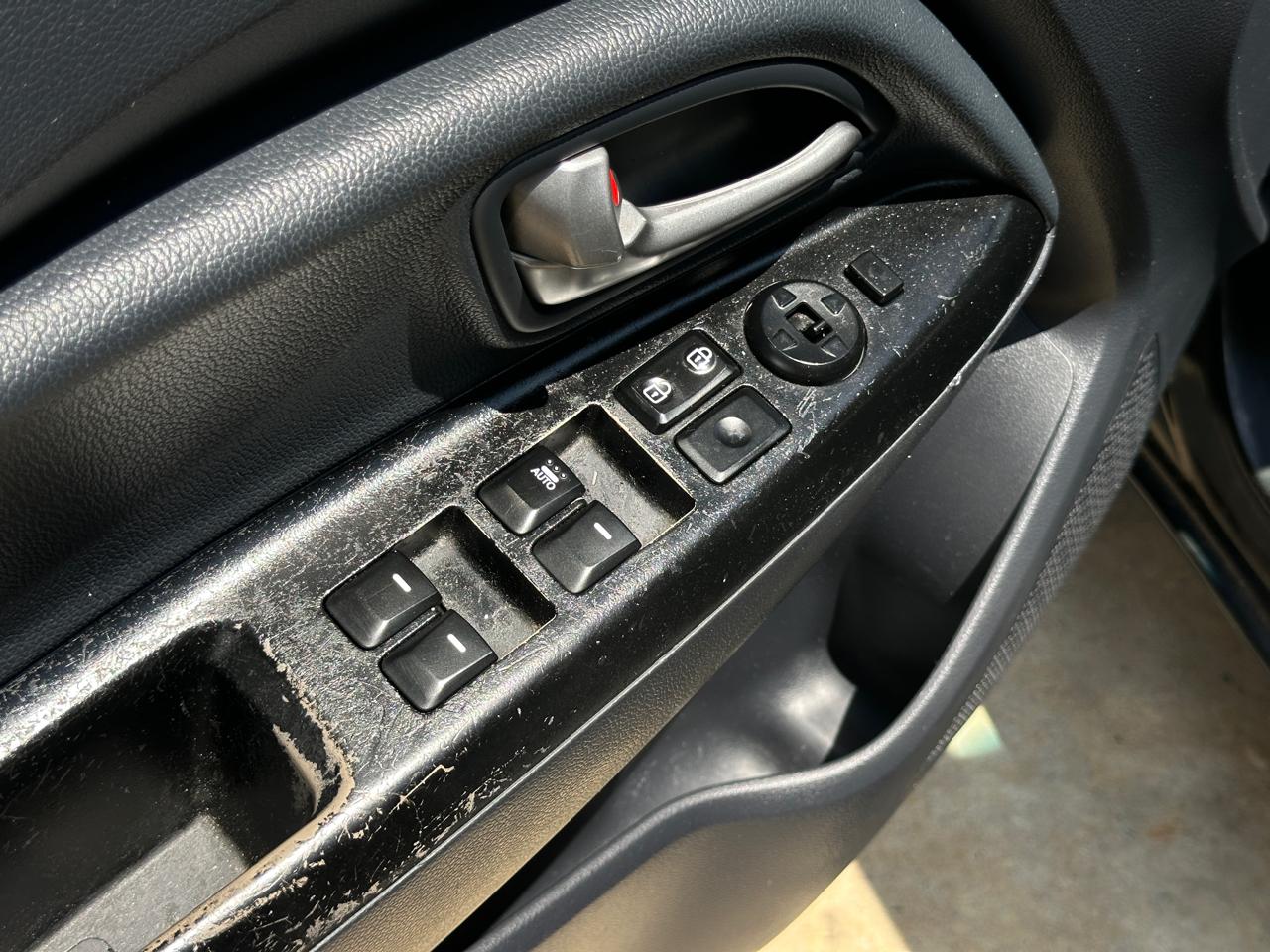 Kia Rio 5dr HB Auto SX 2013