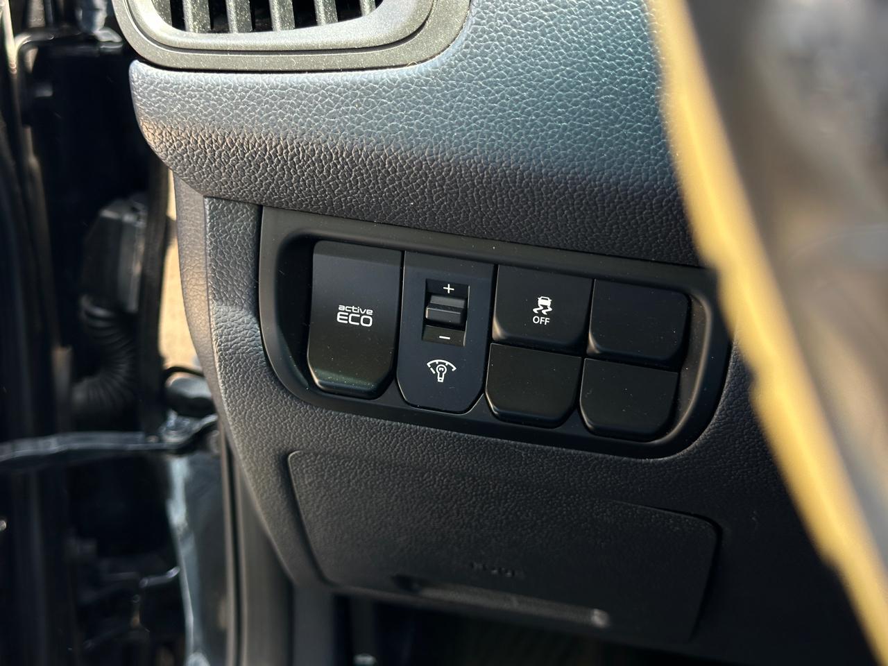 Kia Rio 5dr HB Auto SX 2013