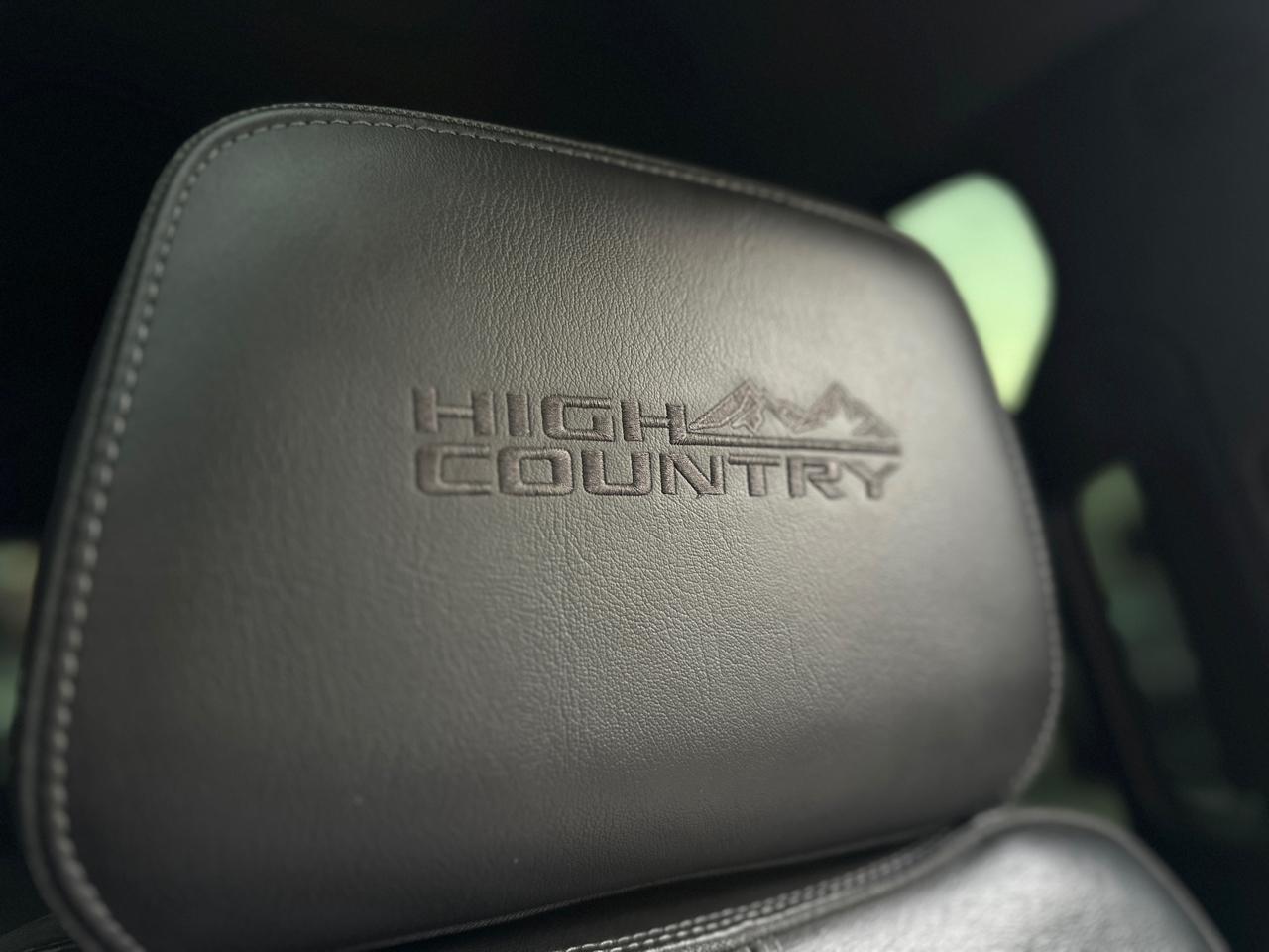 Chevrolet Silverado 1500 4WD Crew Cab 147" High Country 2019