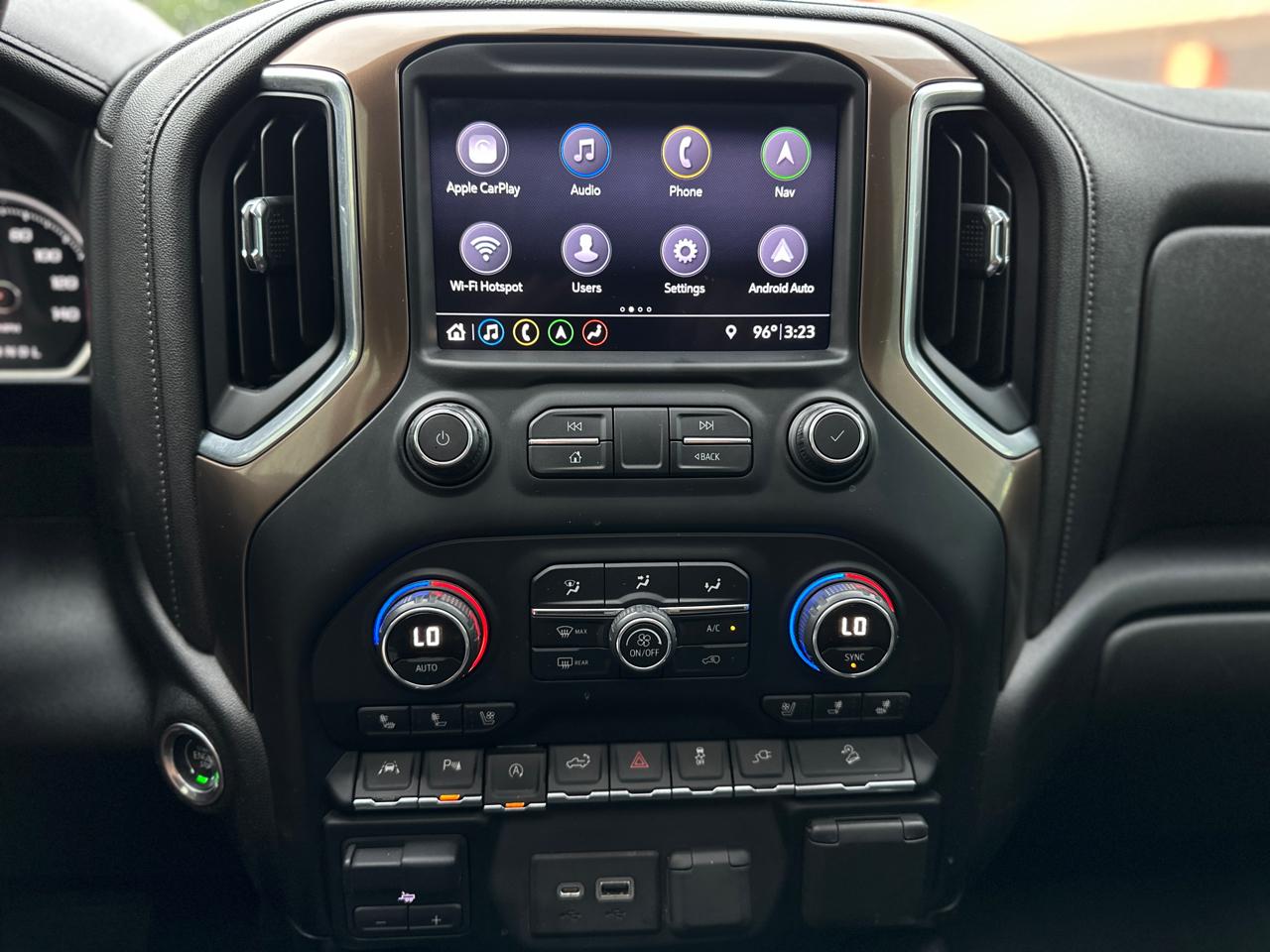 Chevrolet Silverado 1500 4WD Crew Cab 147" High Country 2019