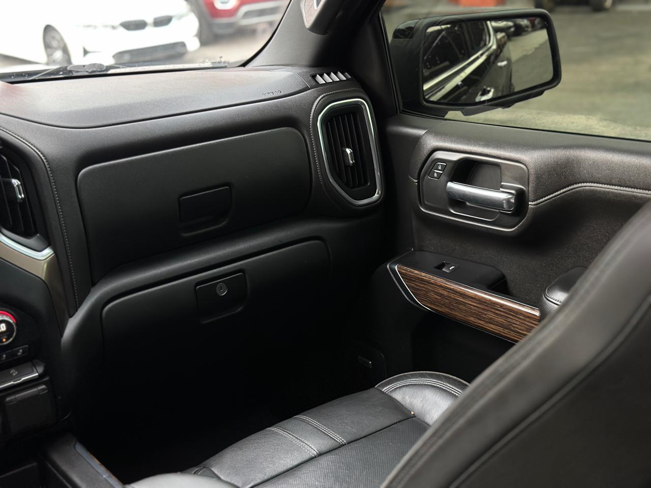 Chevrolet Silverado 1500 4WD Crew Cab 147" High Country 2019