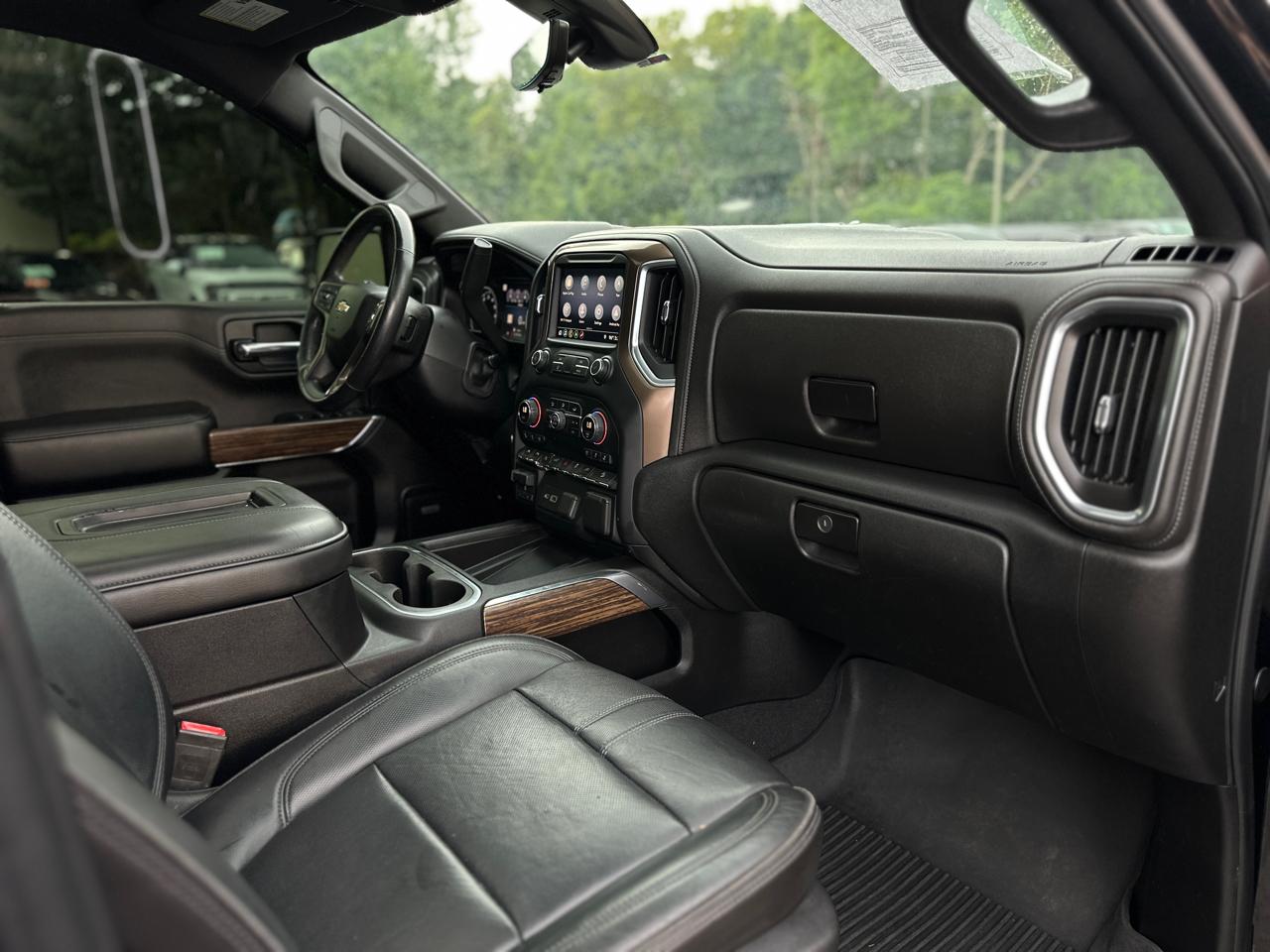 Chevrolet Silverado 1500 4WD Crew Cab 147" High Country 2019