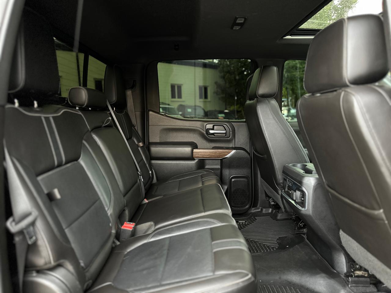 Chevrolet Silverado 1500 4WD Crew Cab 147" High Country 2019