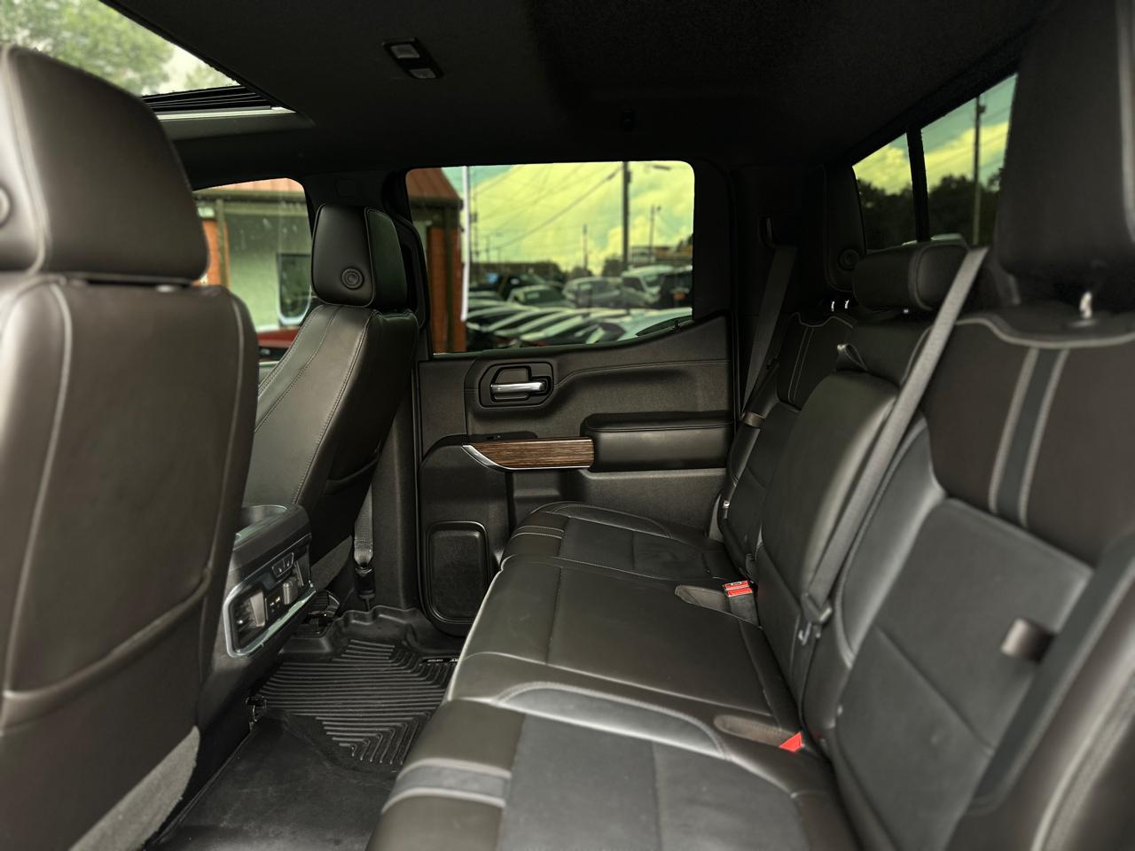 Chevrolet Silverado 1500 4WD Crew Cab 147" High Country 2019