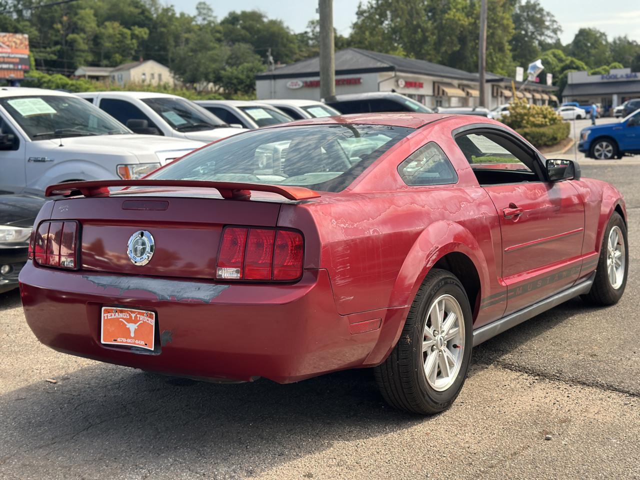 Ford Mustang 2dr Cpe Standard 2006