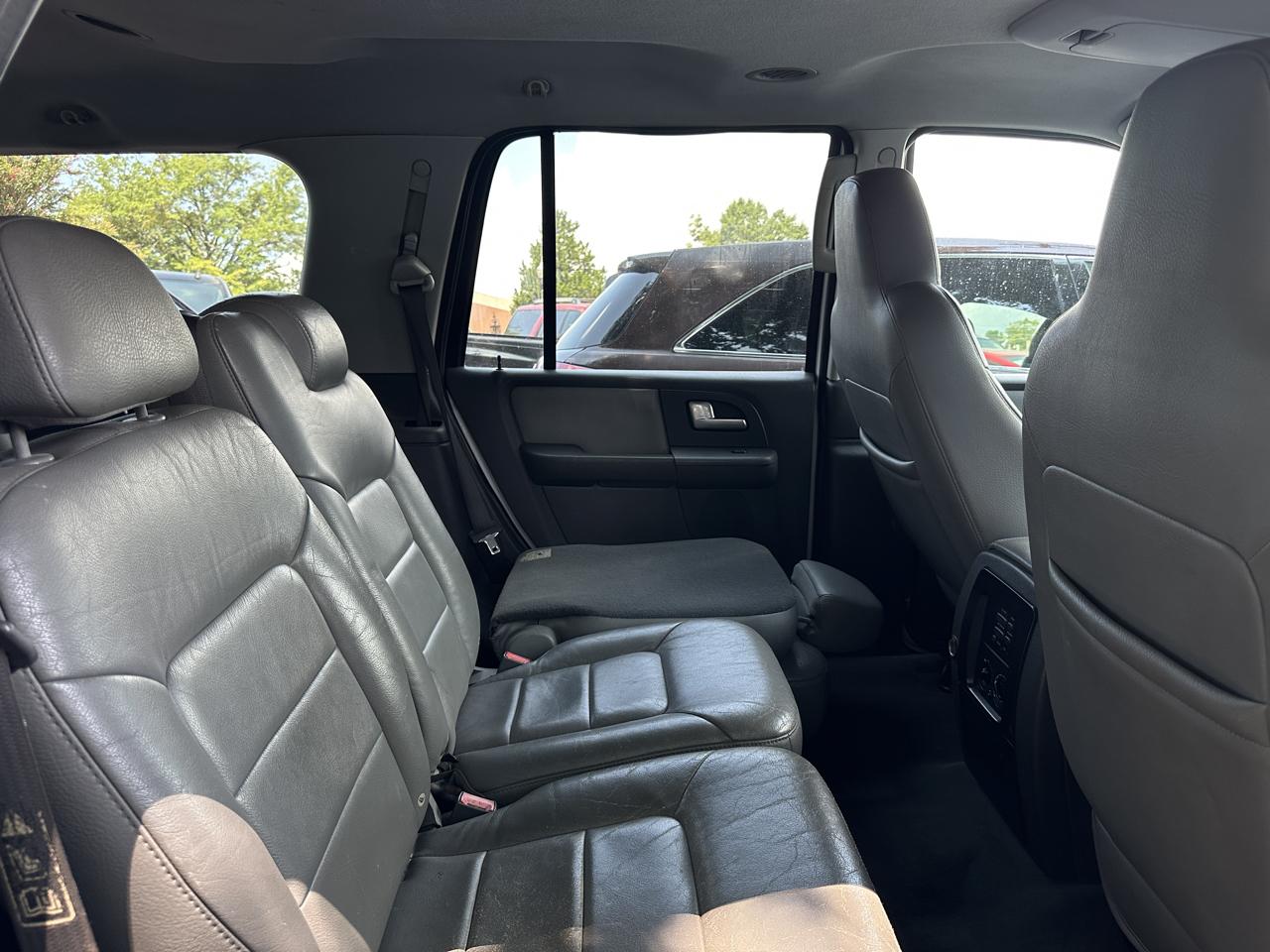 Ford Expedition 4.6L XLT Popular 2003