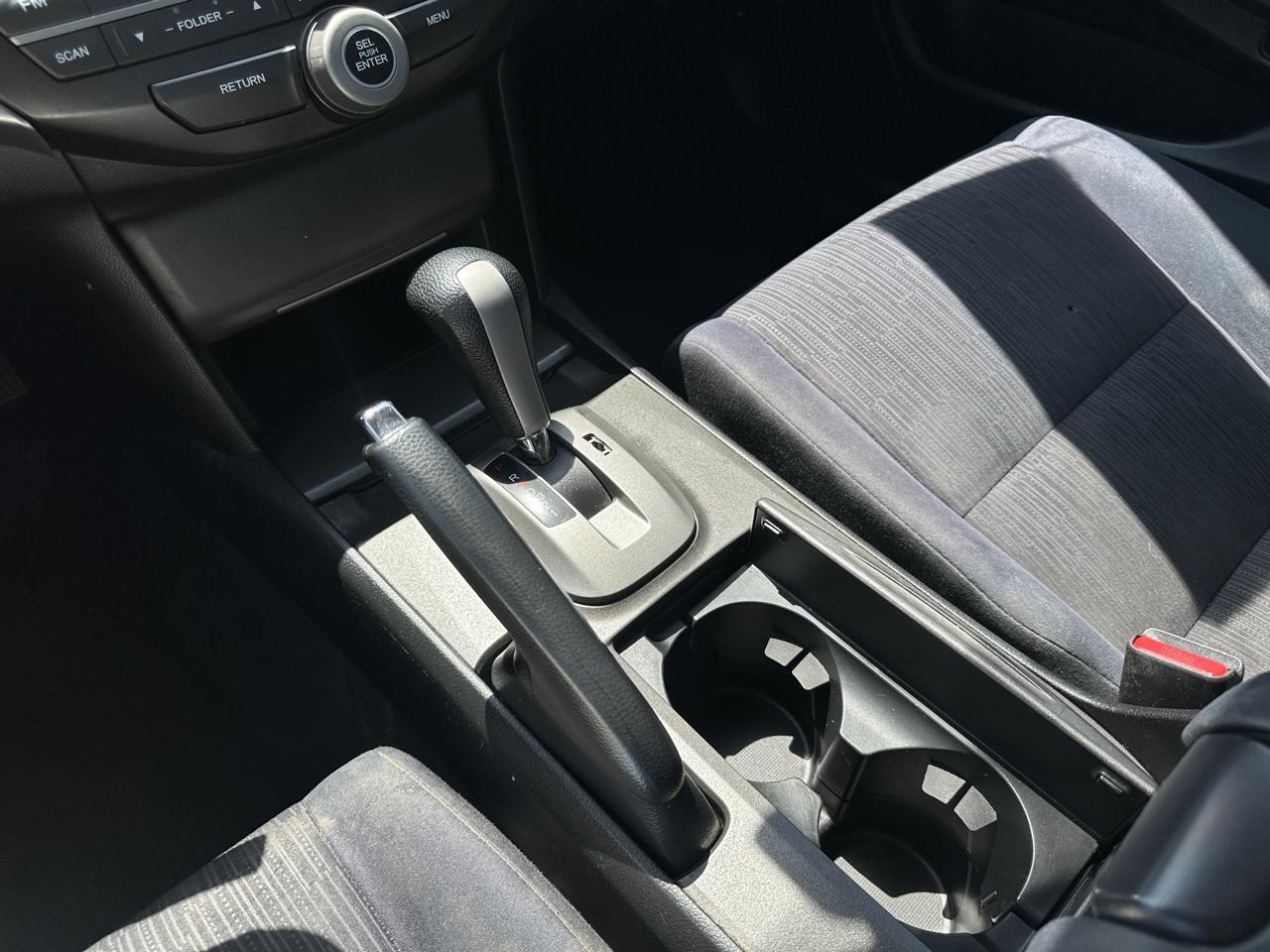 Honda Accord Sdn 4dr I4 Auto LX 2012