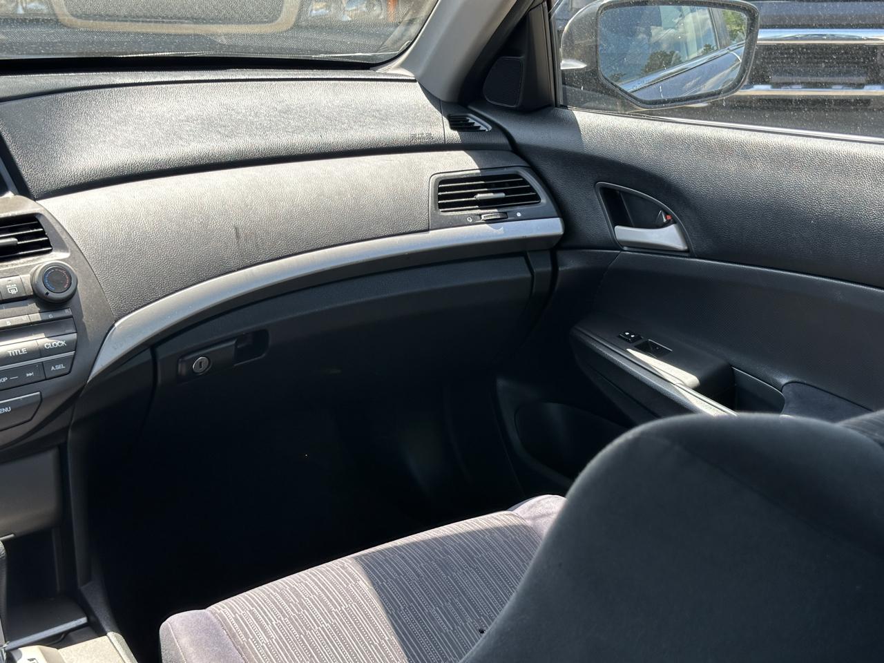 Honda Accord Sdn 4dr I4 Auto LX 2012