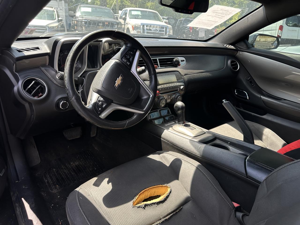 Chevrolet Camaro 2dr Cpe 2LT 2012