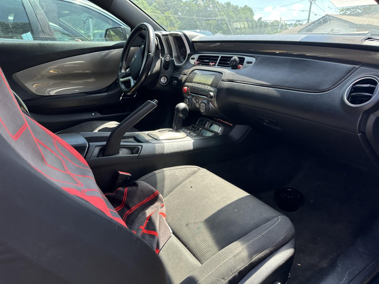 Chevrolet Camaro 2dr Cpe 2LT 2012
