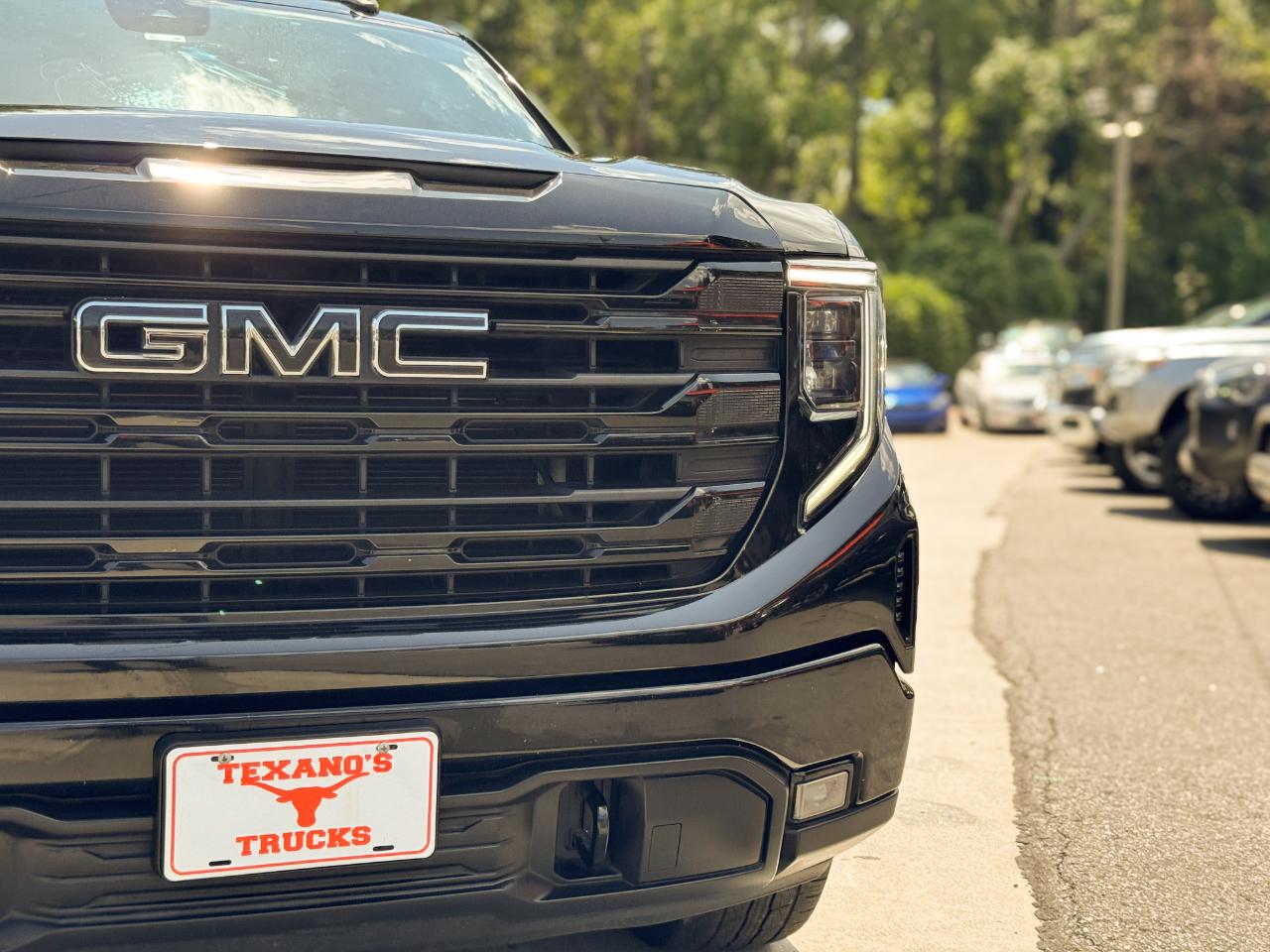 GMC Sierra 1500 4WD Crew Cab 147" Elevation w/3SB 2022