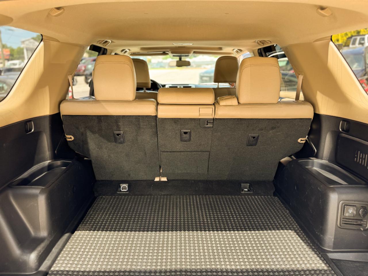 Toyota 4Runner RWD 4dr V6 SR5 Premium (Natl) 2015