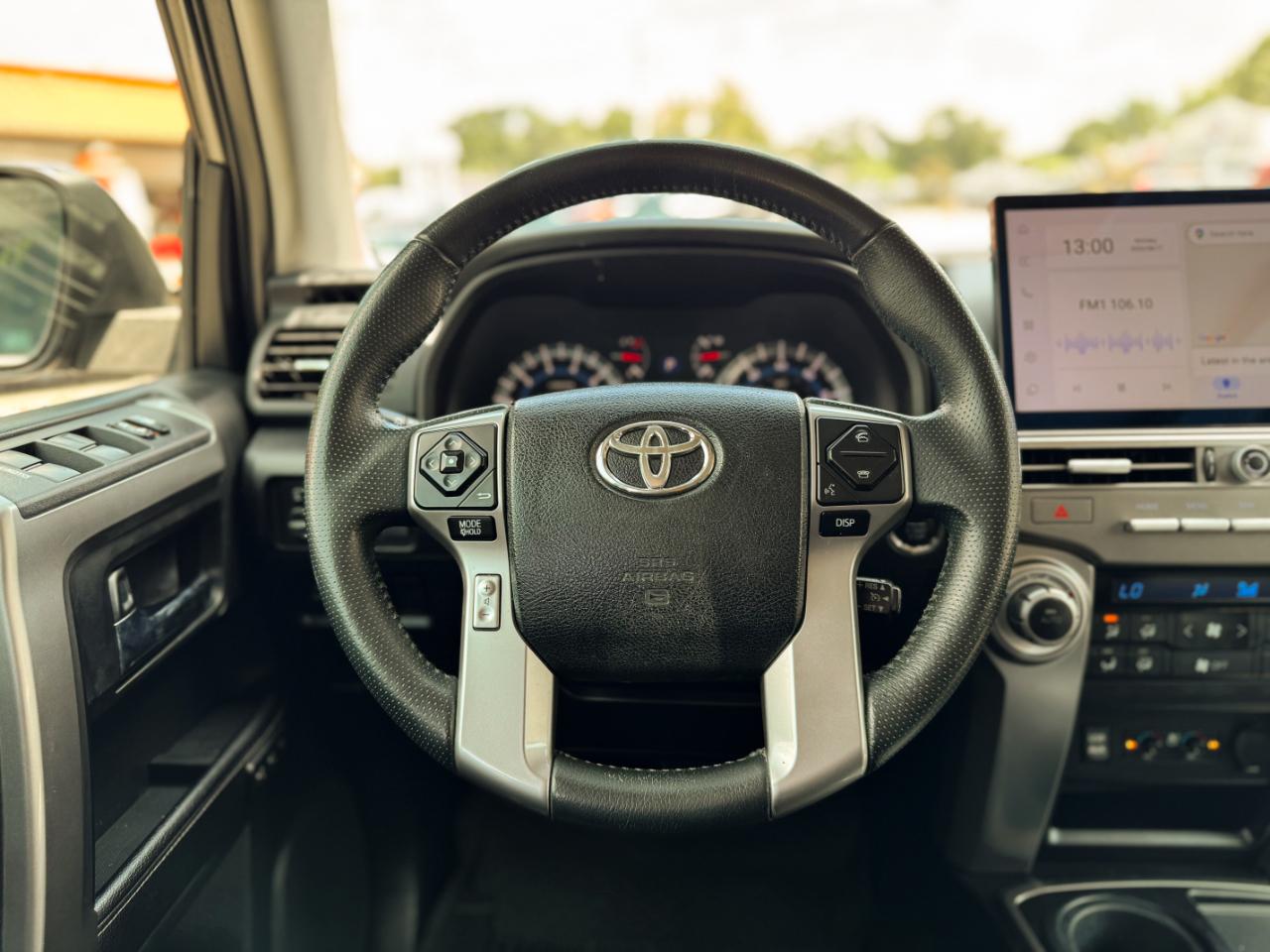 Toyota 4Runner RWD 4dr V6 SR5 Premium (Natl) 2016
