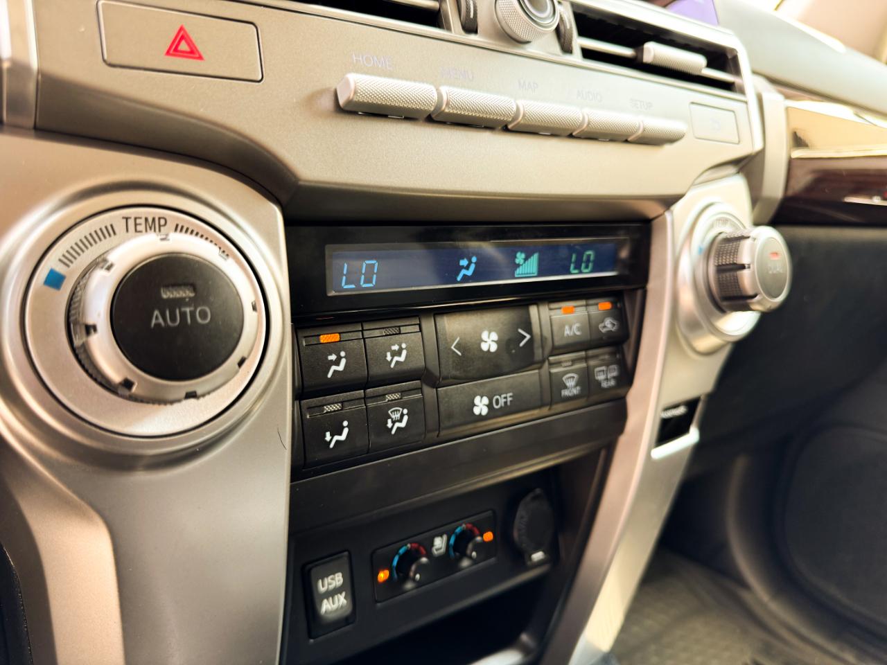 Toyota 4Runner RWD 4dr V6 SR5 Premium (Natl) 2016