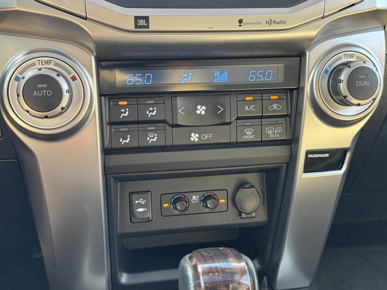 Toyota 4Runner RWD 4dr V6 SR5 Premium (Natl) 2015