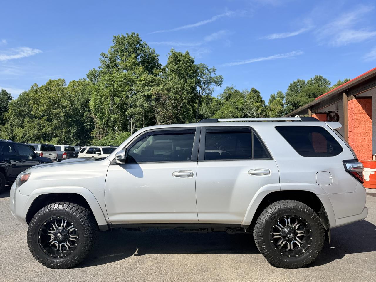 Toyota 4Runner 4WD 4dr V6 Trail Premium (Natl) 2016