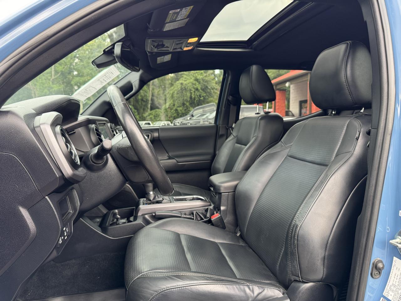 Toyota Tacoma 4WD TRD Off Road Double Cab 5' Bed V6 MT (Natl) 2019