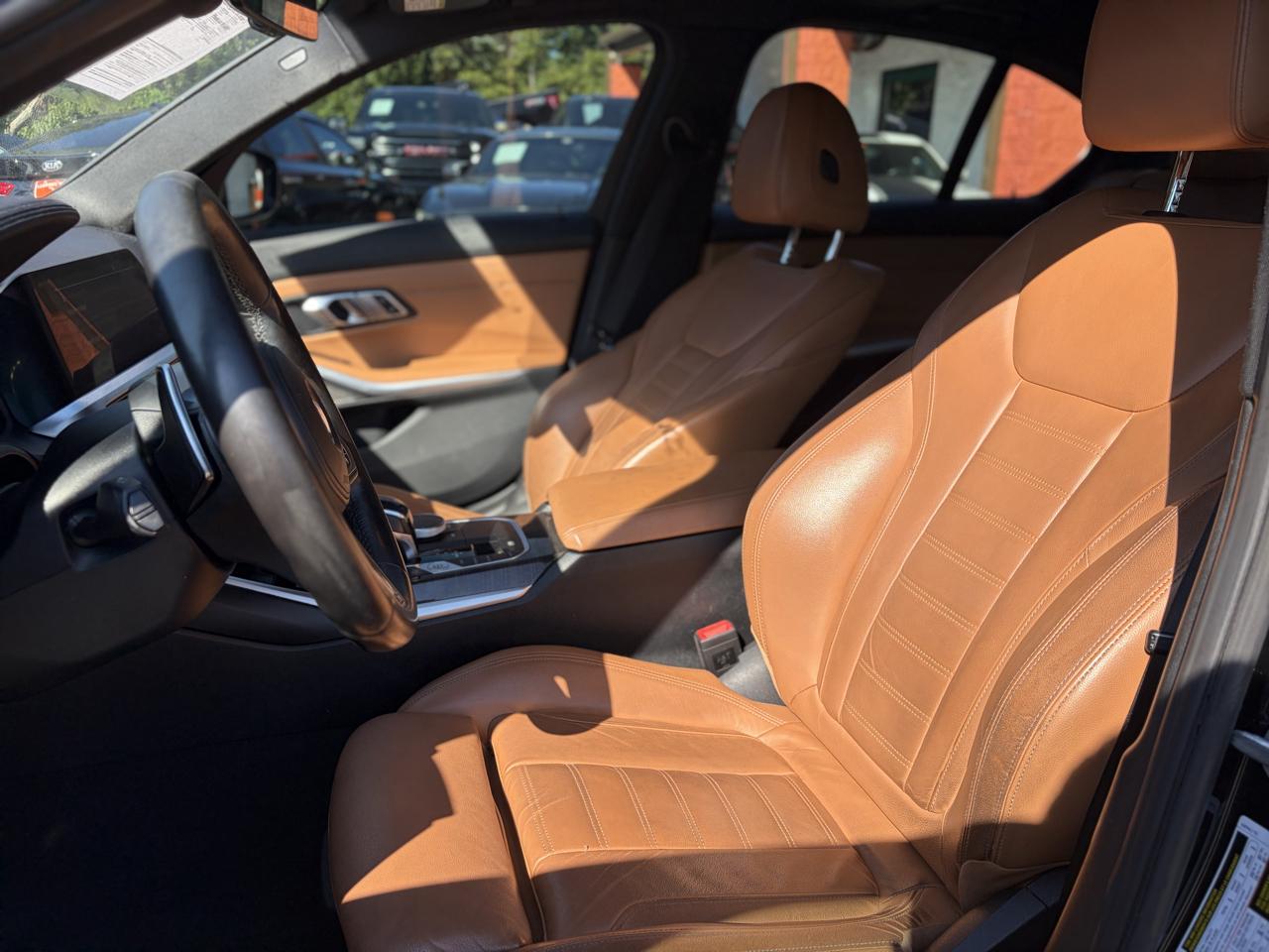 BMW 3 Series 330i Sedan 2020