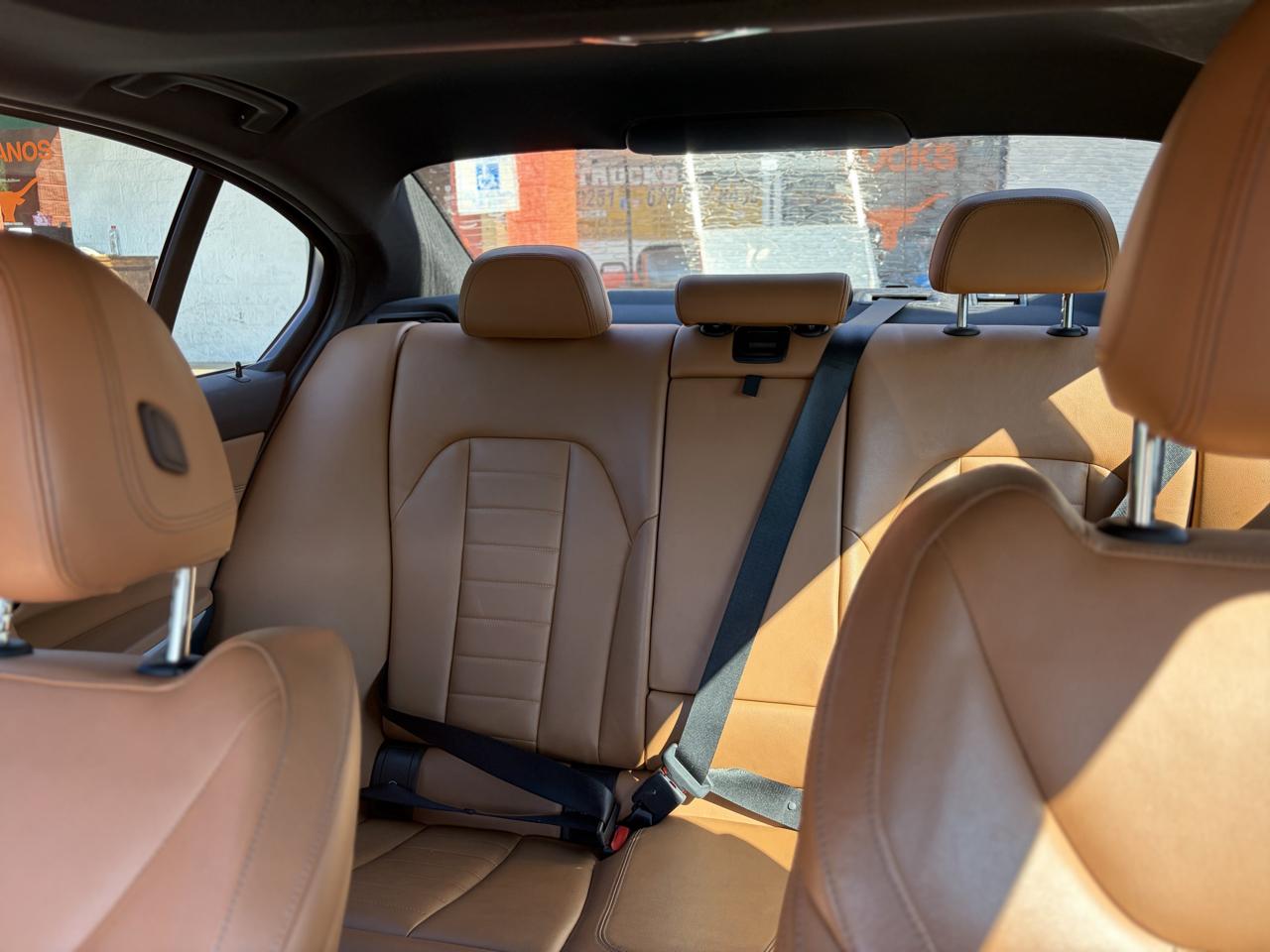 BMW 3 Series 330i Sedan 2020