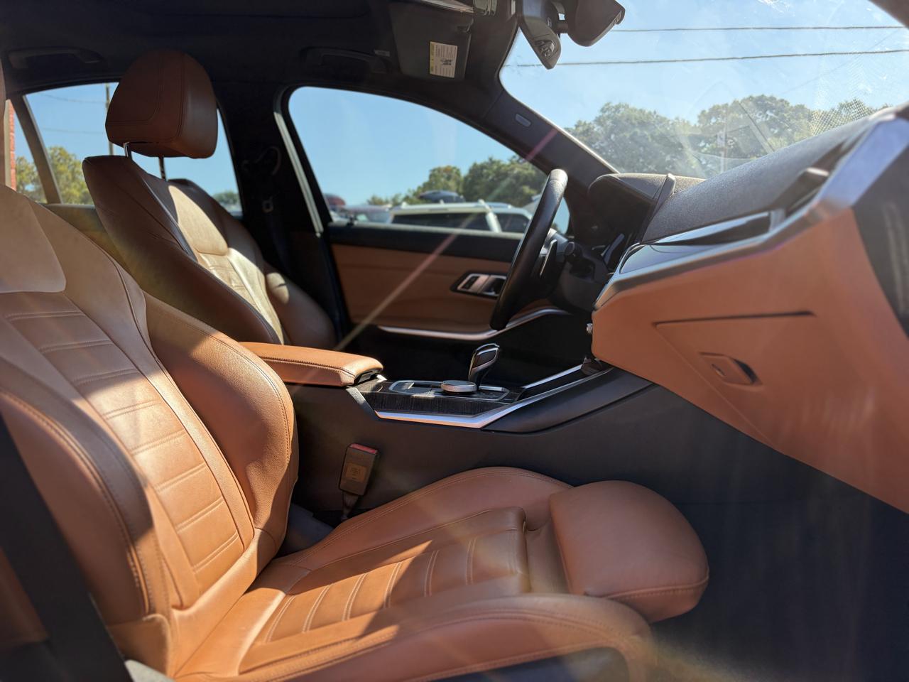 BMW 3 Series 330i Sedan 2020