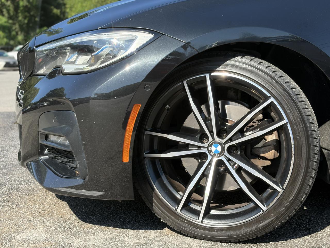 BMW 3 Series 330i Sedan 2020