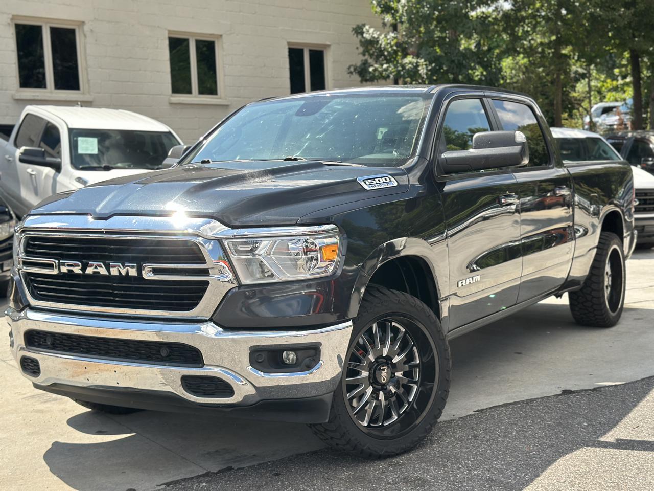 RAM 1500 Big Horn/Lone Star 4x4 Crew Cab 6'4" Box 2019