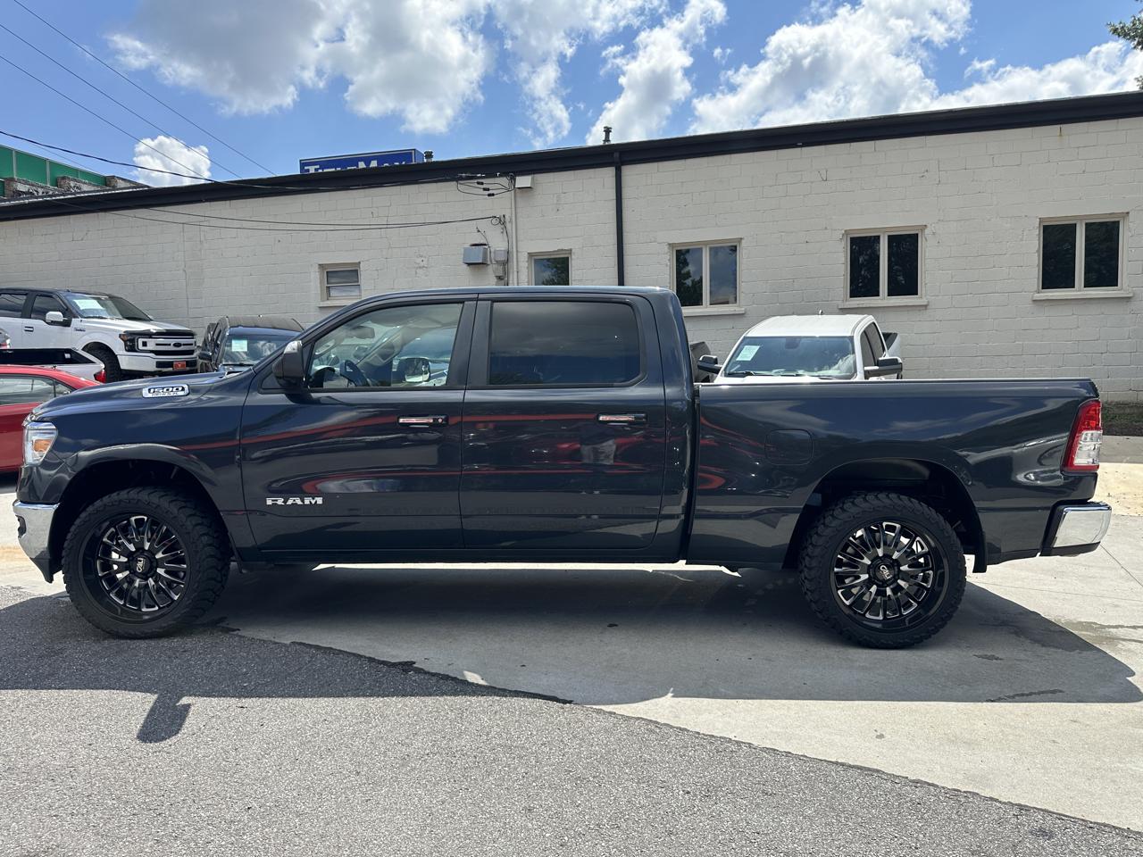 RAM 1500 Big Horn/Lone Star 4x4 Crew Cab 6'4" Box 2019