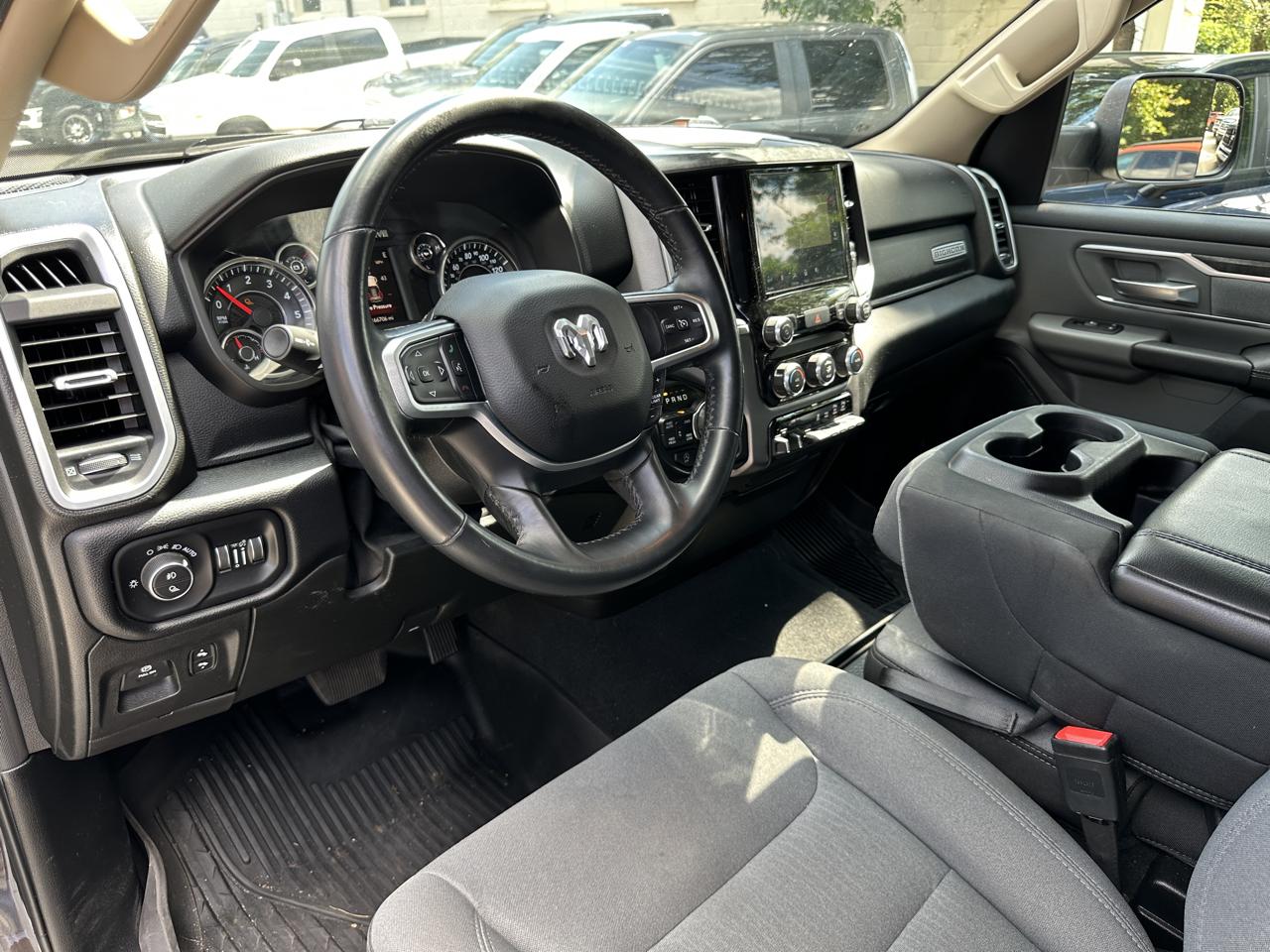 RAM 1500 Big Horn/Lone Star 4x4 Crew Cab 6'4" Box 2019