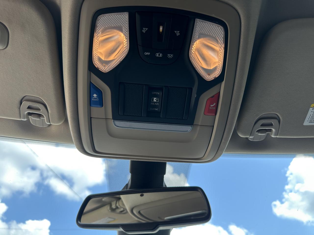 RAM 1500 Big Horn/Lone Star 4x4 Crew Cab 6'4" Box 2019