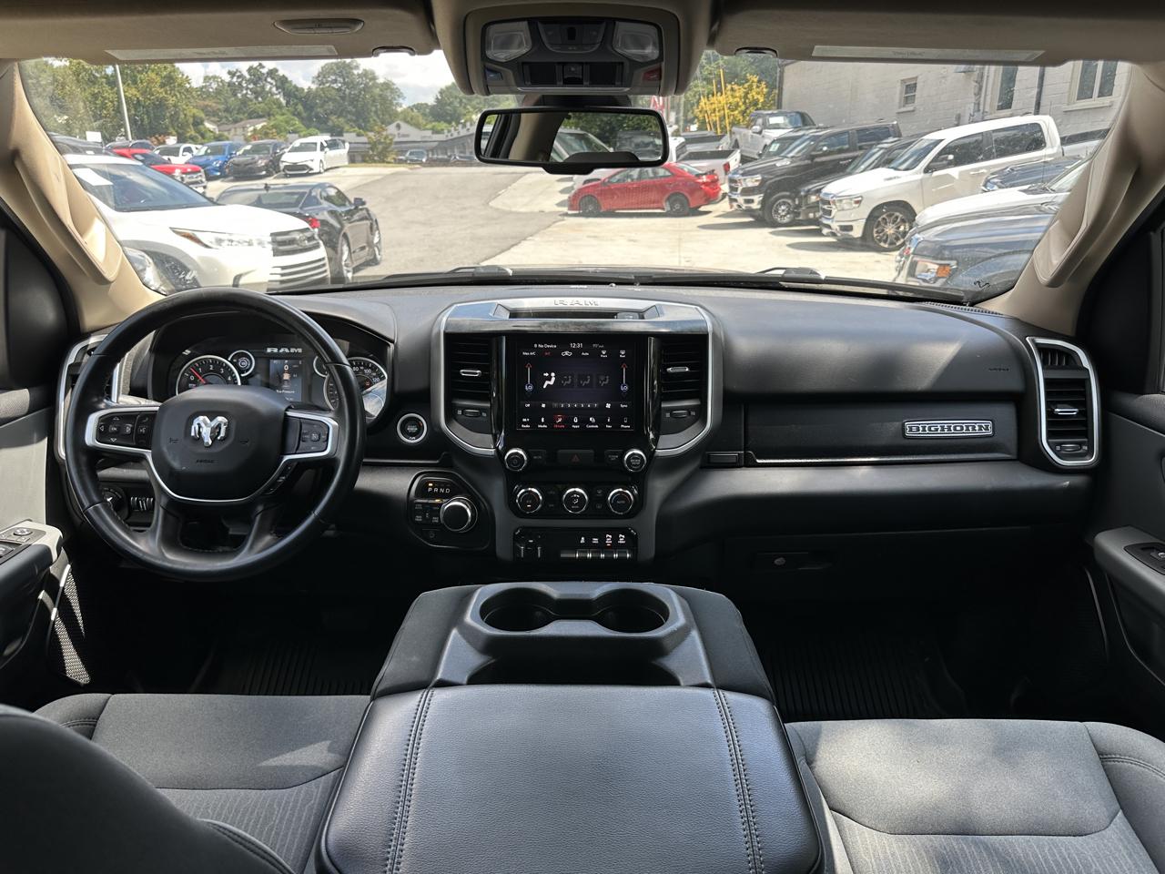 RAM 1500 Big Horn/Lone Star 4x4 Crew Cab 6'4" Box 2019