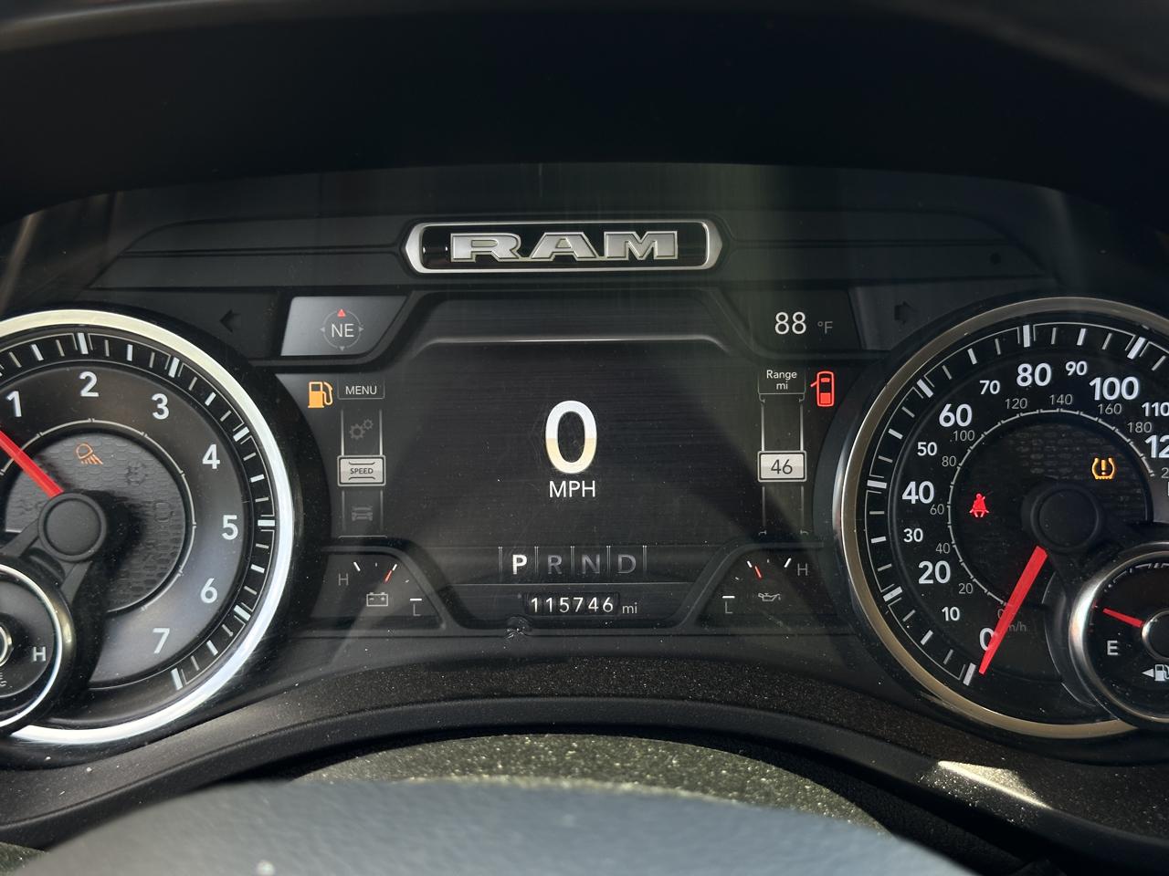 RAM 1500 Big Horn/Lone Star 4x2 Crew Cab 5'7" Box 2019